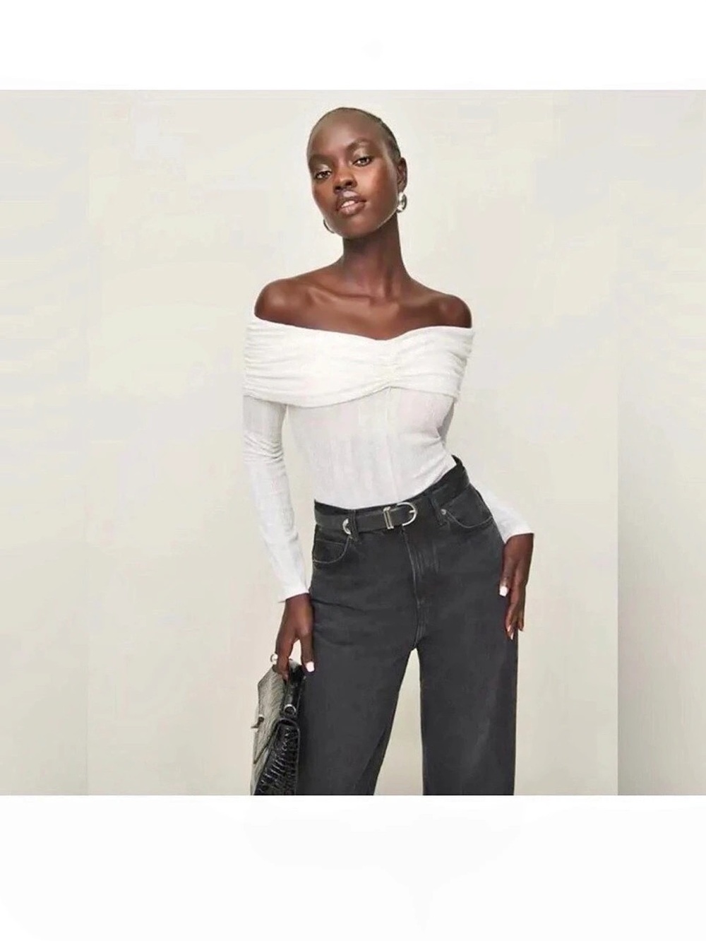 Reformation Amabel Knit Top Off-Shoulder Long Sleeve Crop Top in White Size Smal